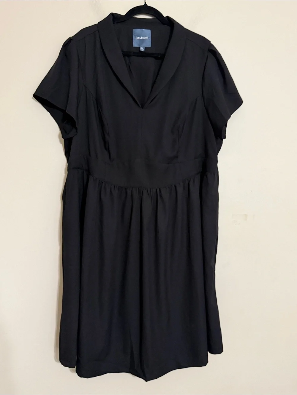modcloth vintage dresses & Retro Dresses, Jumpsuits & Rompers Finished with a smooth lining for effortless wear ModCloth Vintage green dress S